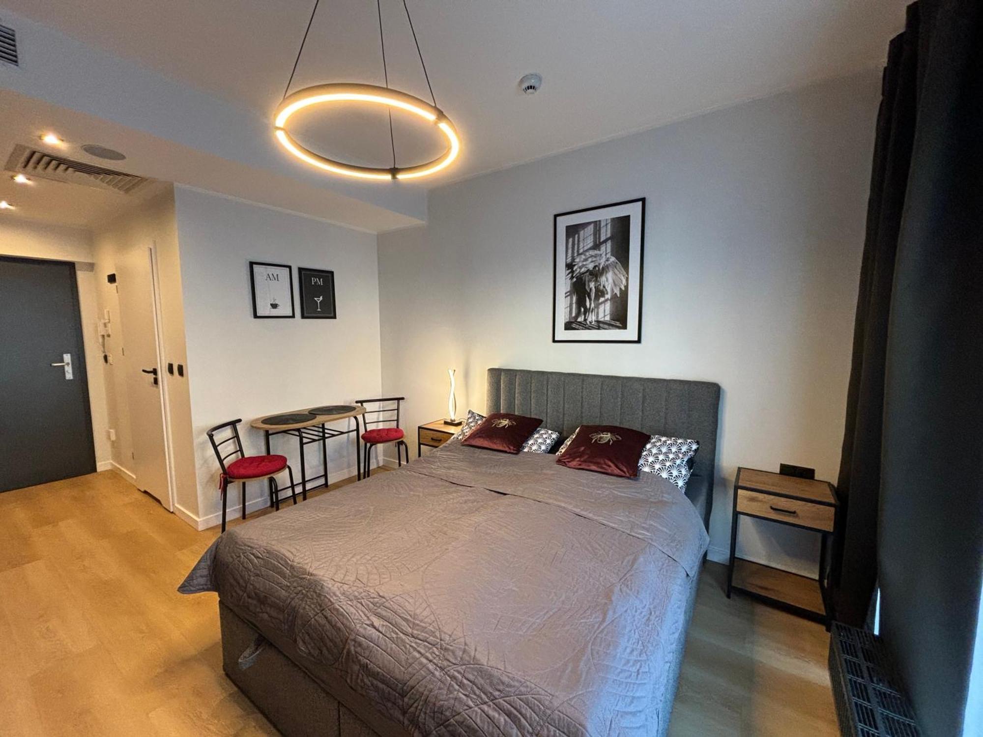 Totu Today-Plac Wolnosci 6 Apartamenty, Faktura Vat, Self Check-In Poznań Esterno foto