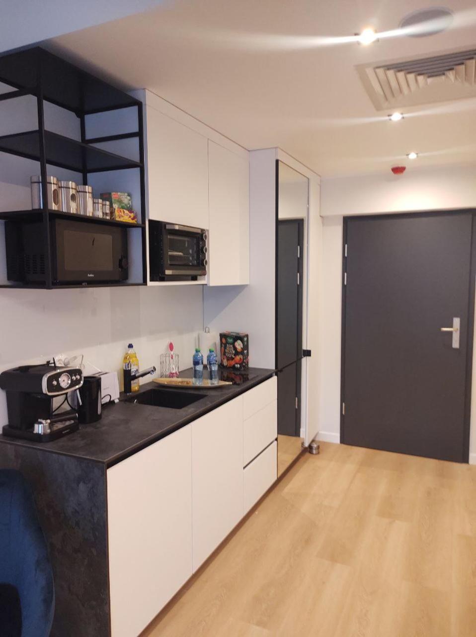 Totu Today-Plac Wolnosci 6 Apartamenty, Faktura Vat, Self Check-In Poznań Esterno foto