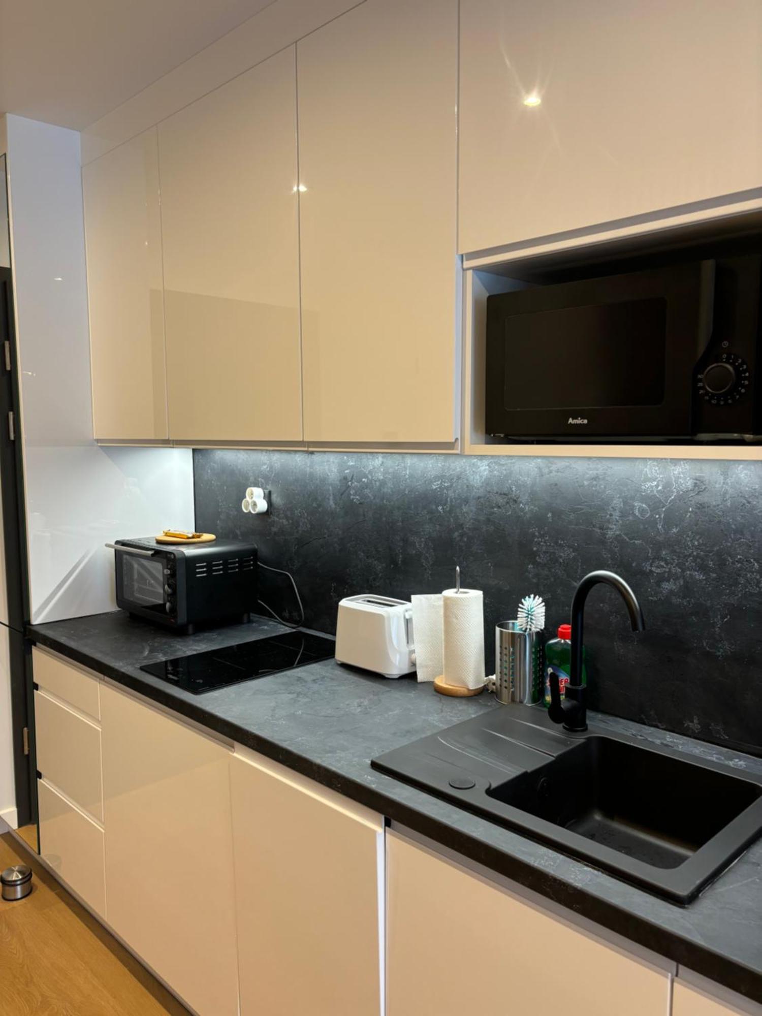 Totu Today-Plac Wolnosci 6 Apartamenty, Faktura Vat, Self Check-In Poznań Esterno foto